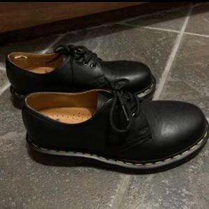New Dr Martens sz 7